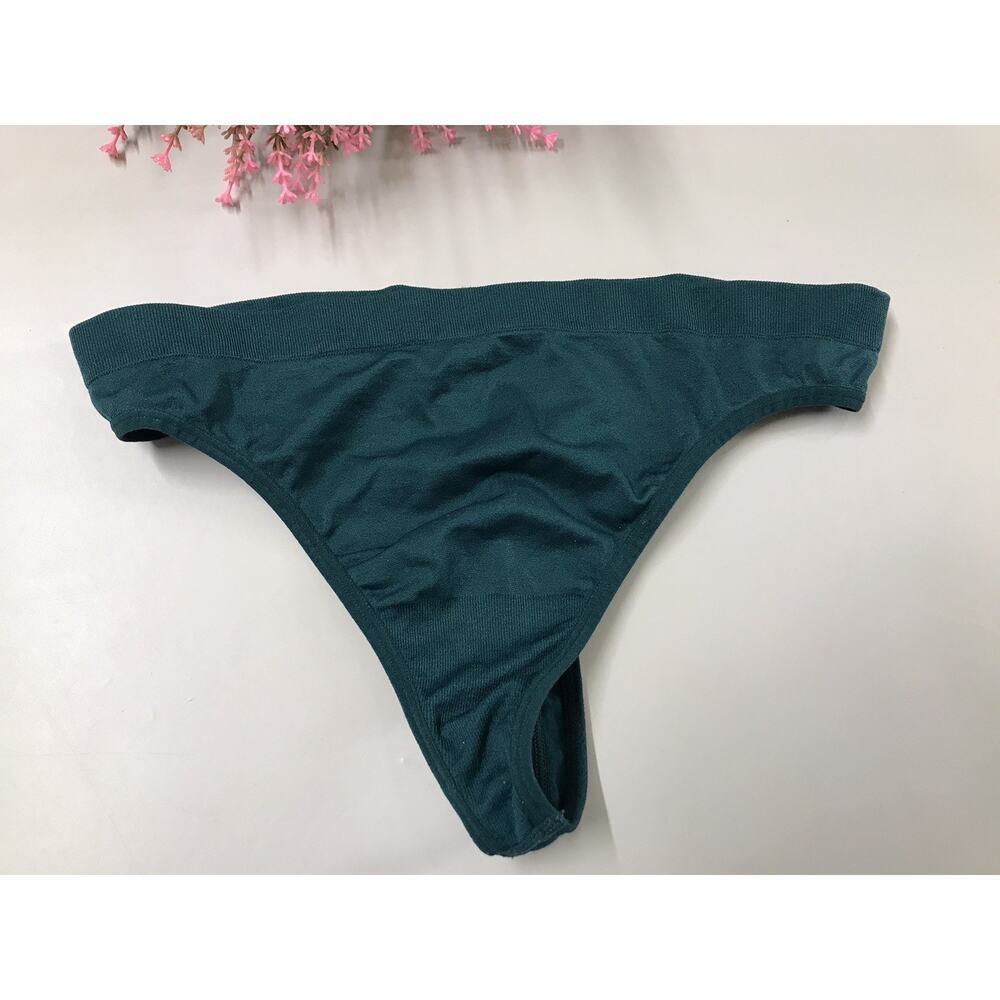 Holiday Times Thong Underwear Women's Size Med Green Soft Panty